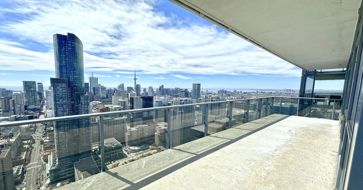 7 Grenville Street Toronto