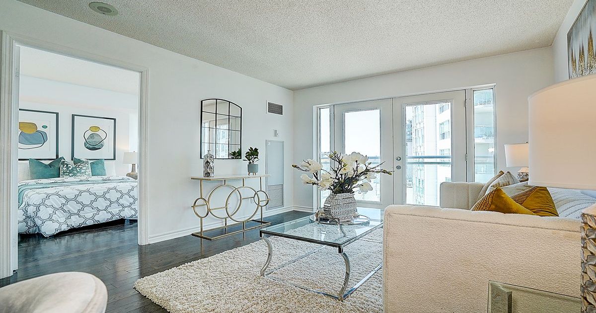 600 Queens Quay W Toronto