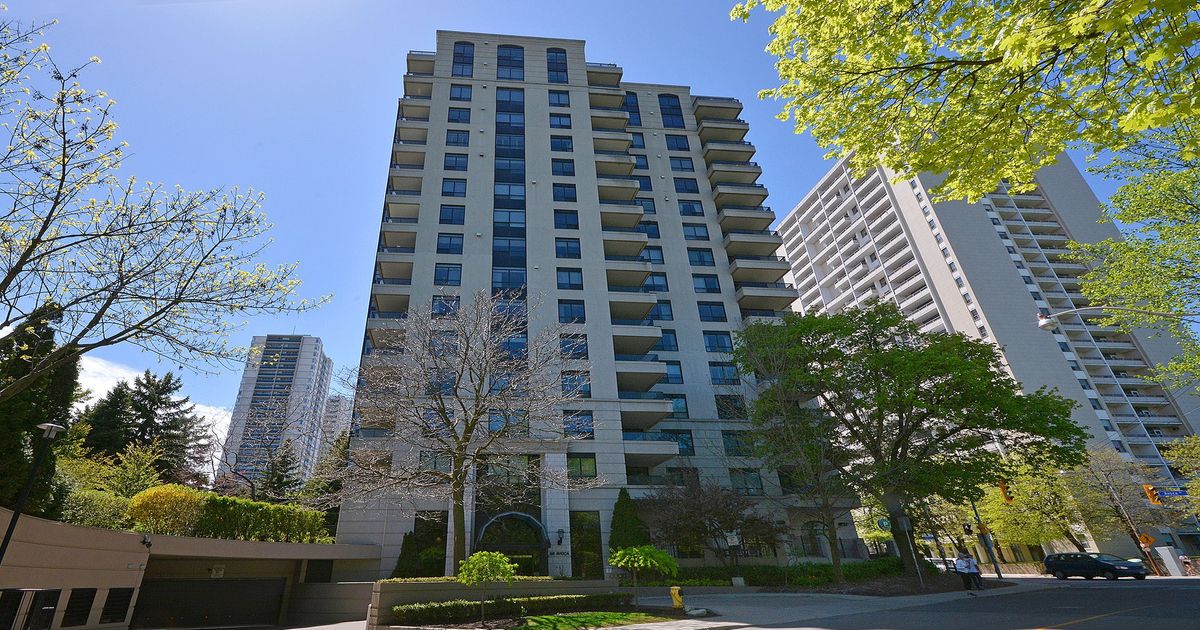 38 Avoca Avenue Toronto