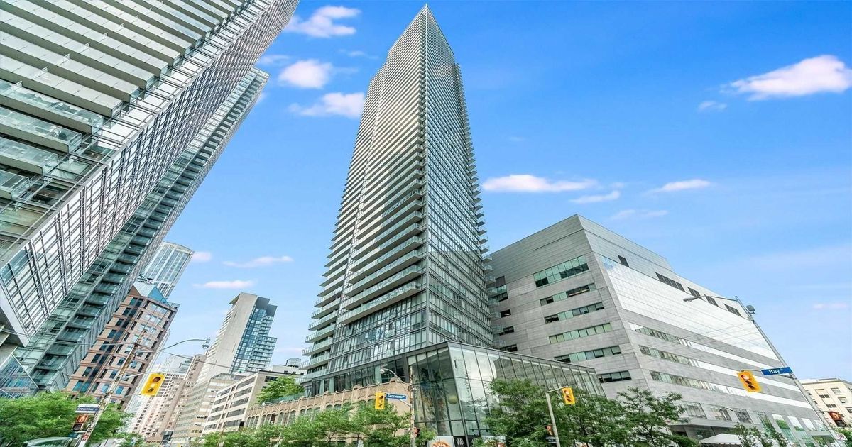 832 Bay Street Toronto
