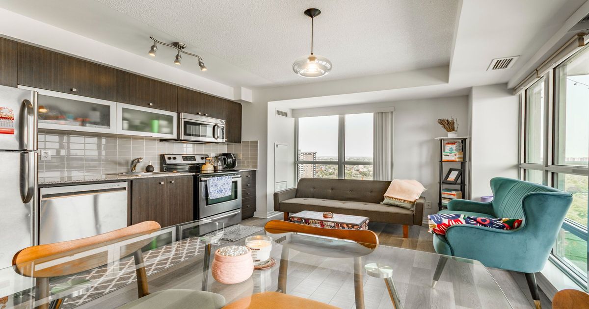 2015 Sheppard Avenue E Toronto