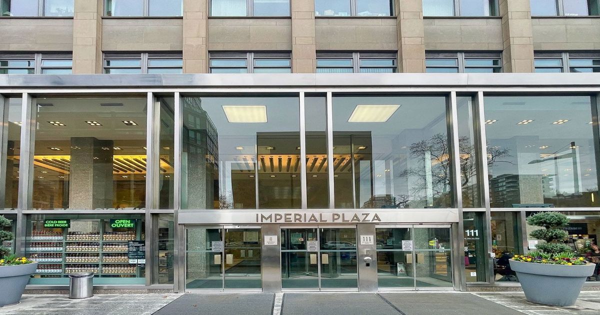 111 St Clair Avenue W Toronto