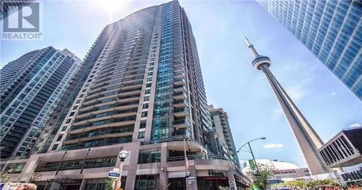 19 Grand Trunk Crescent Toronto
