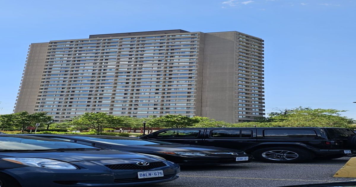 735 Don Mills Road Toronto