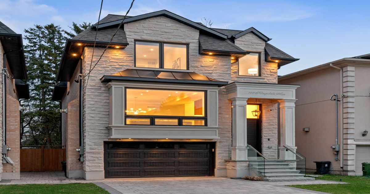 109 Kingsdale Avenue Toronto
