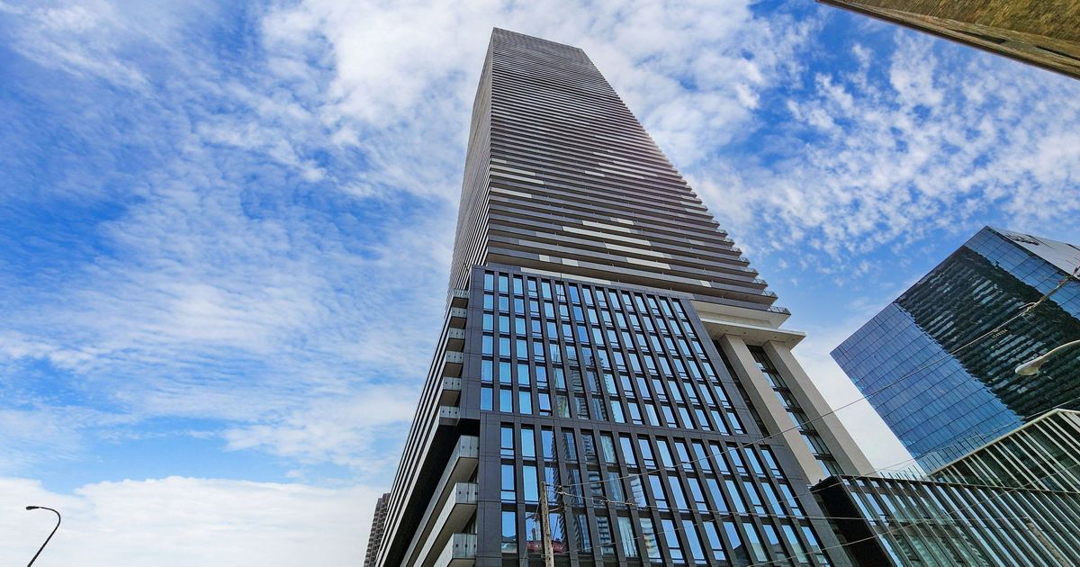 55 Cooper Street Toronto