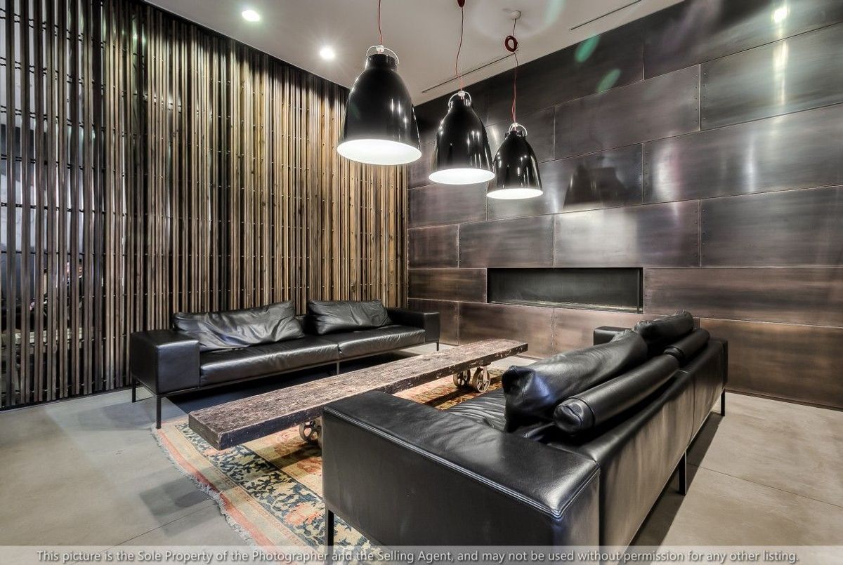 img-gallery