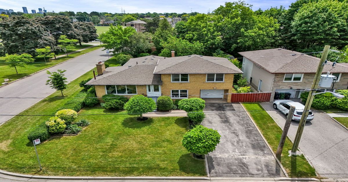35 Lissom Crescent Toronto