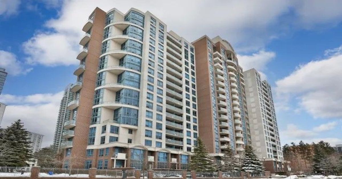 233 Beecroft Road Toronto
