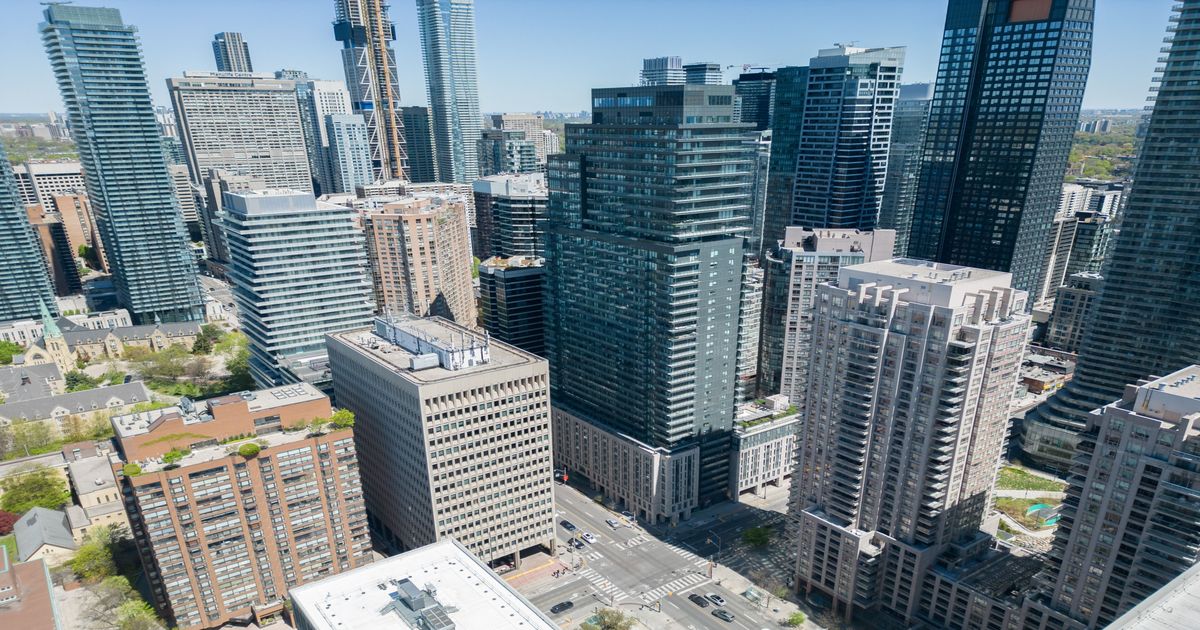 955 Bay Street Toronto