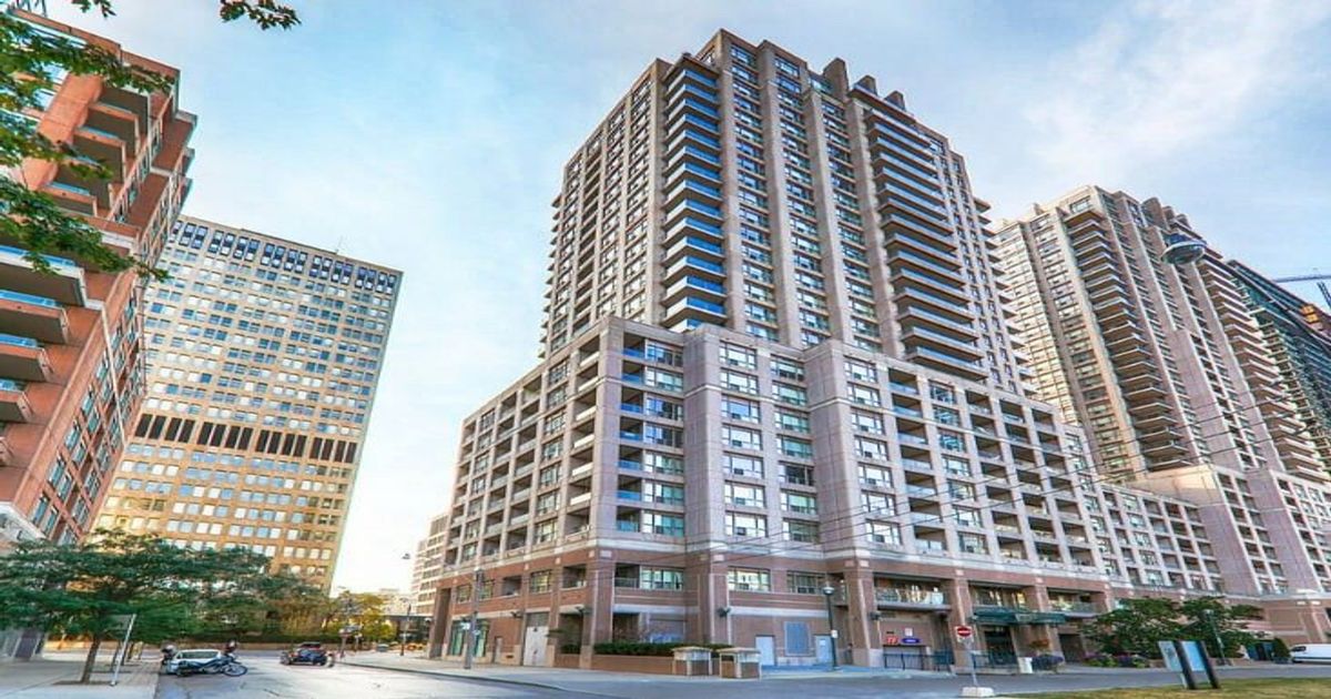 909 Bay Street Toronto