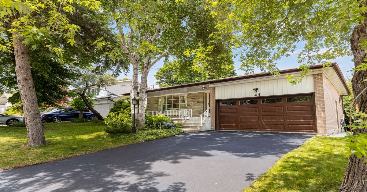 44 Colonnade Road Toronto