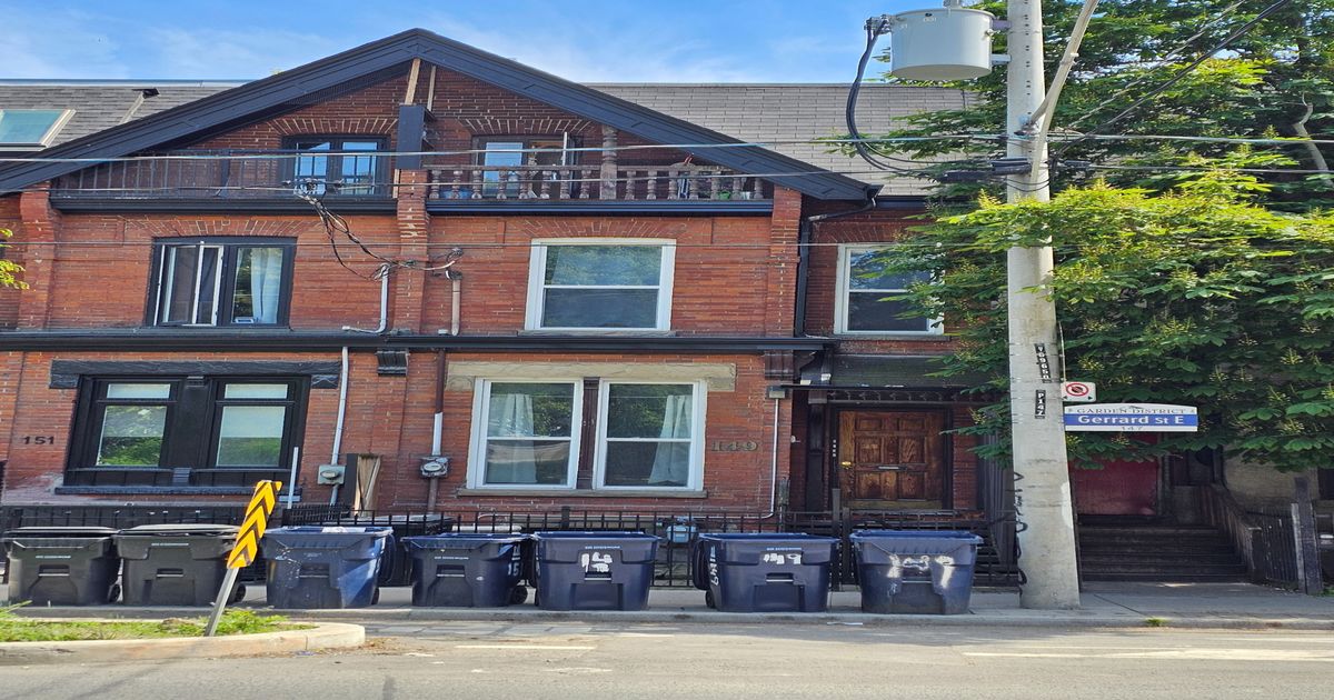 149 Gerrard Street E Toronto