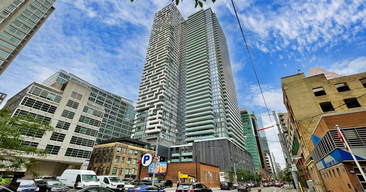 25 Richmond Street E Toronto