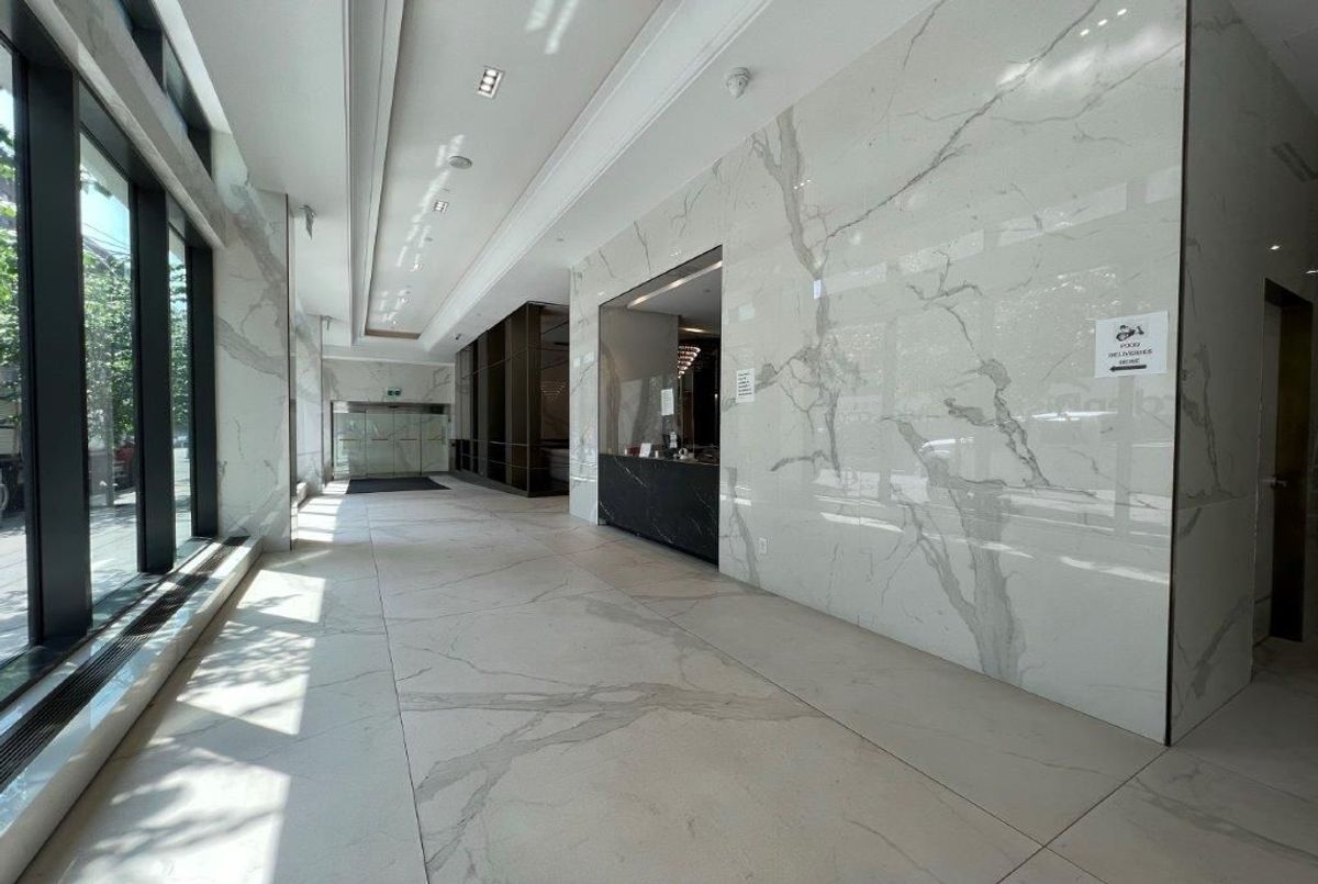 img-gallery