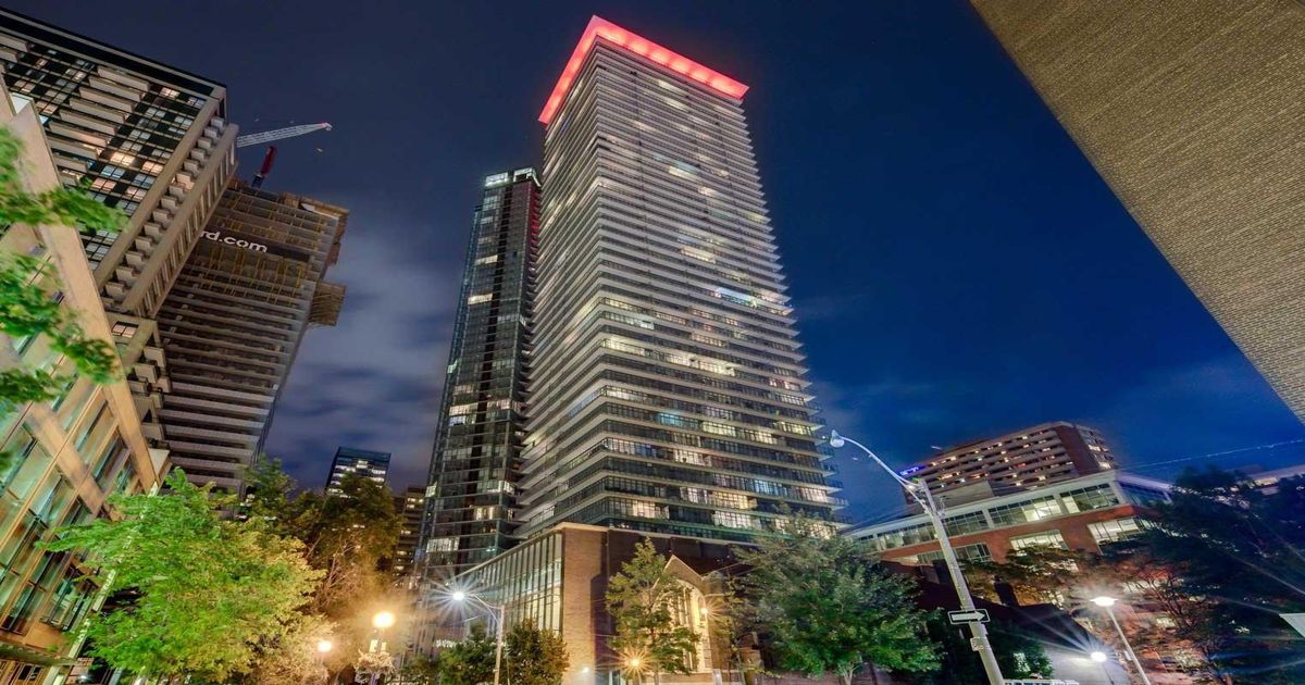 33 Charles Street Toronto