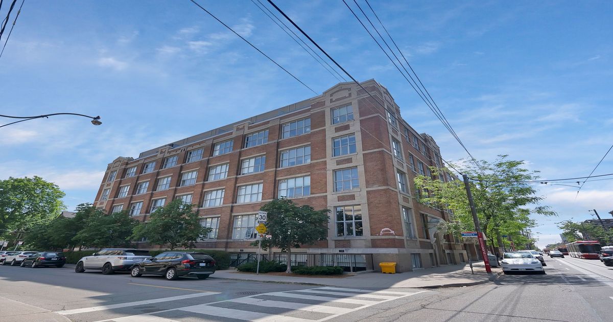 955 Queen Street W Toronto