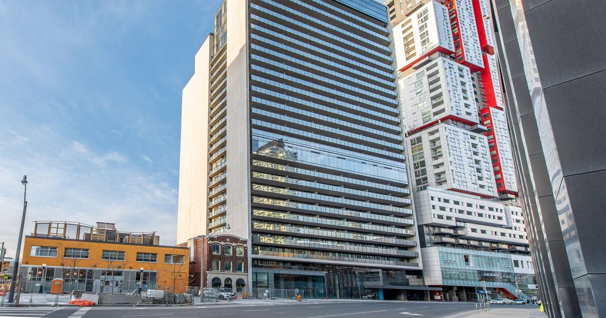 330 Richmond Street W Toronto