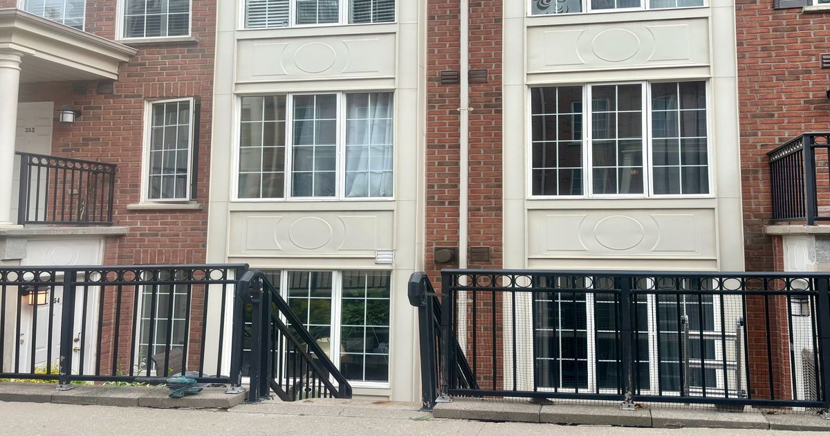 3 Everson Drive Toronto