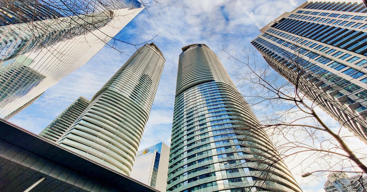 12 York Street Toronto