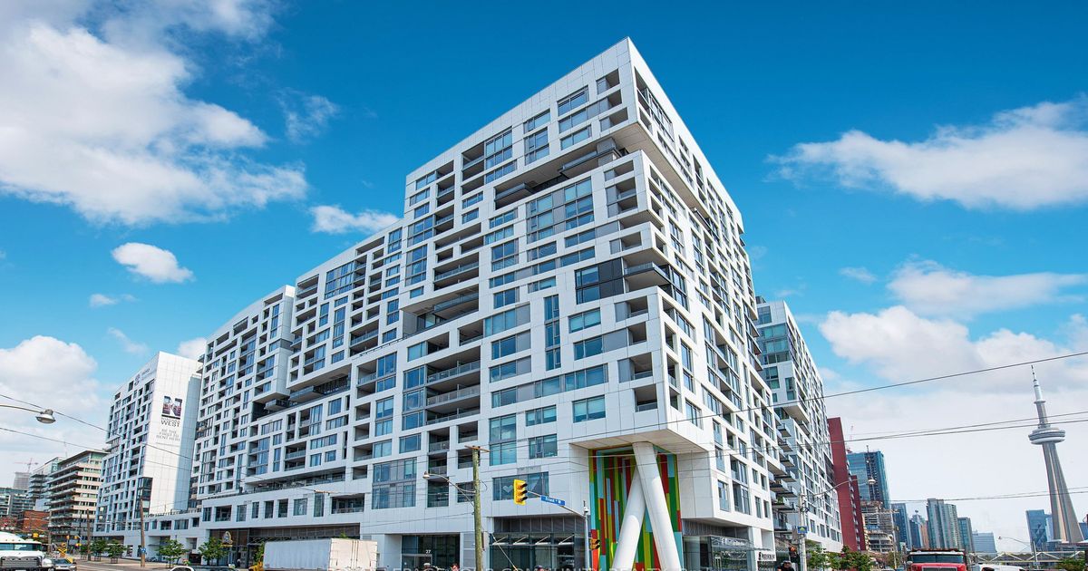 27 Bathurst Street Toronto