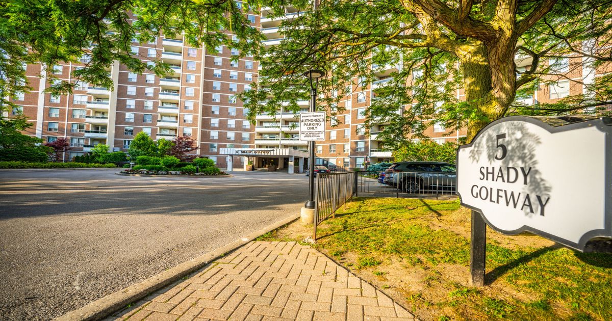5 Shady Golfway Toronto