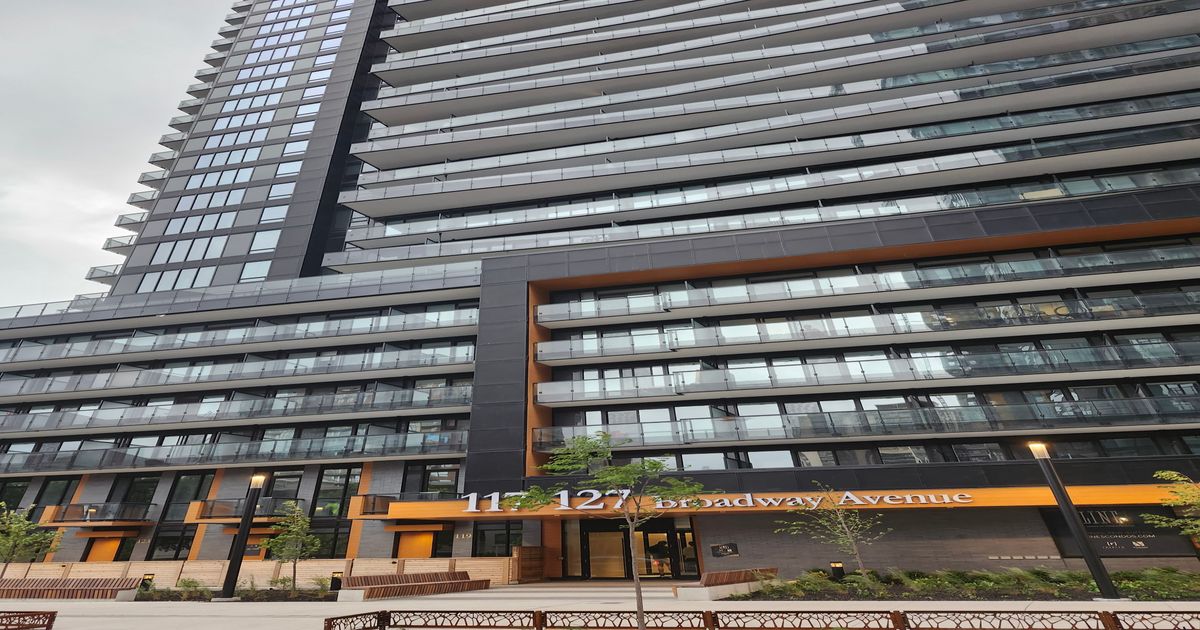 117 Broadway Avenue Toronto