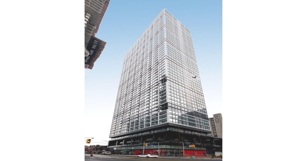 181 Dundas Street E Toronto