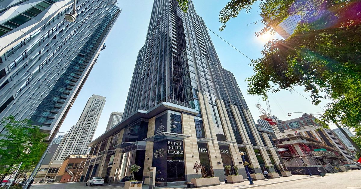 11 Yorkville Avenue Toronto
