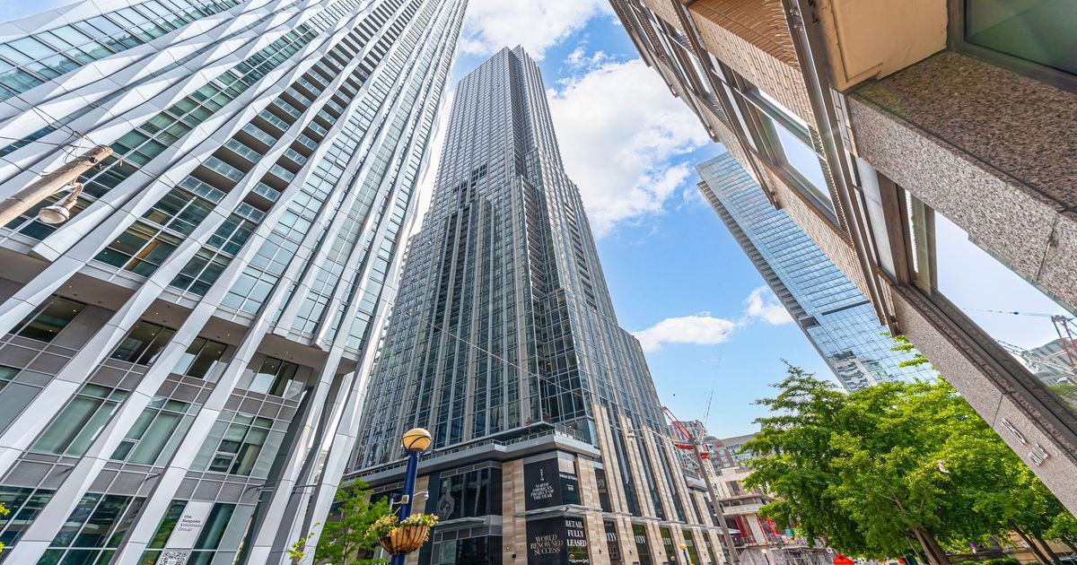 11 Yorkville Avenue Toronto