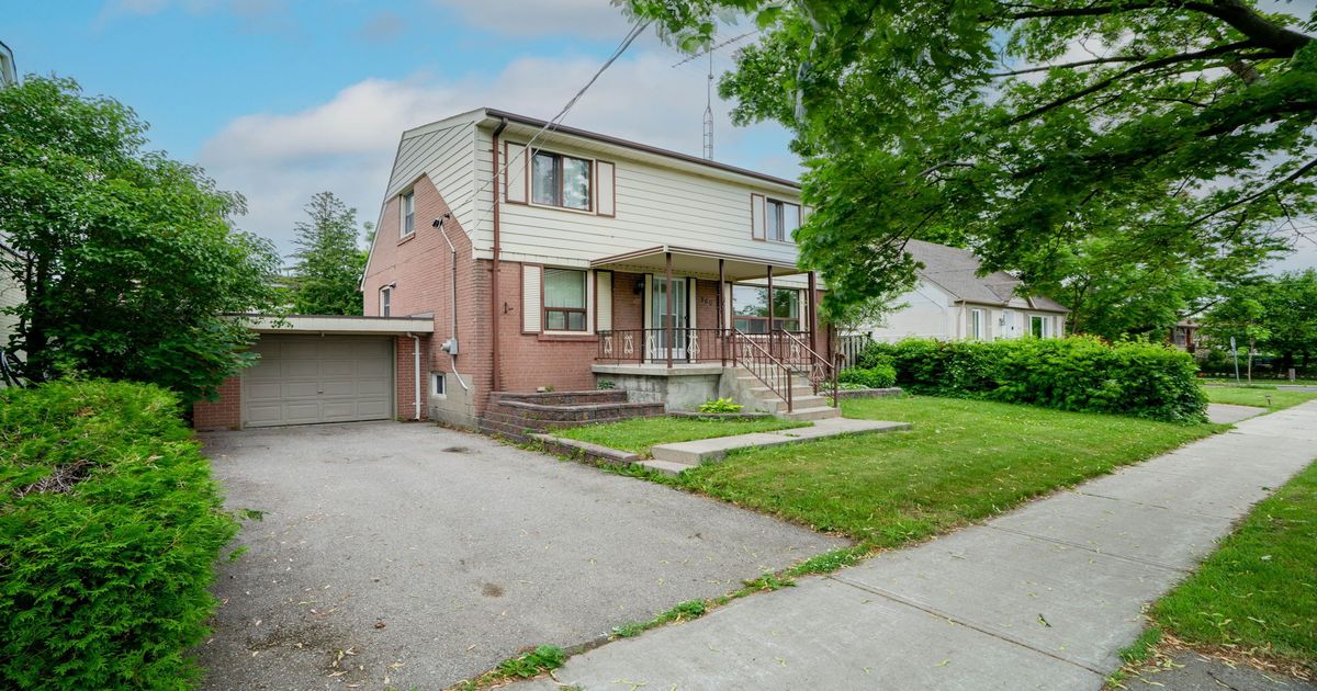 160 Pleasant Avenue Toronto