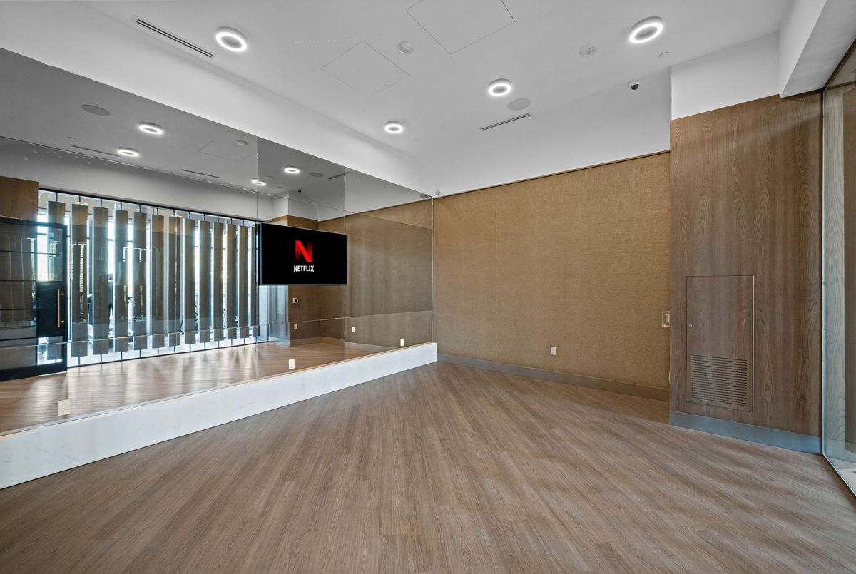 img-gallery