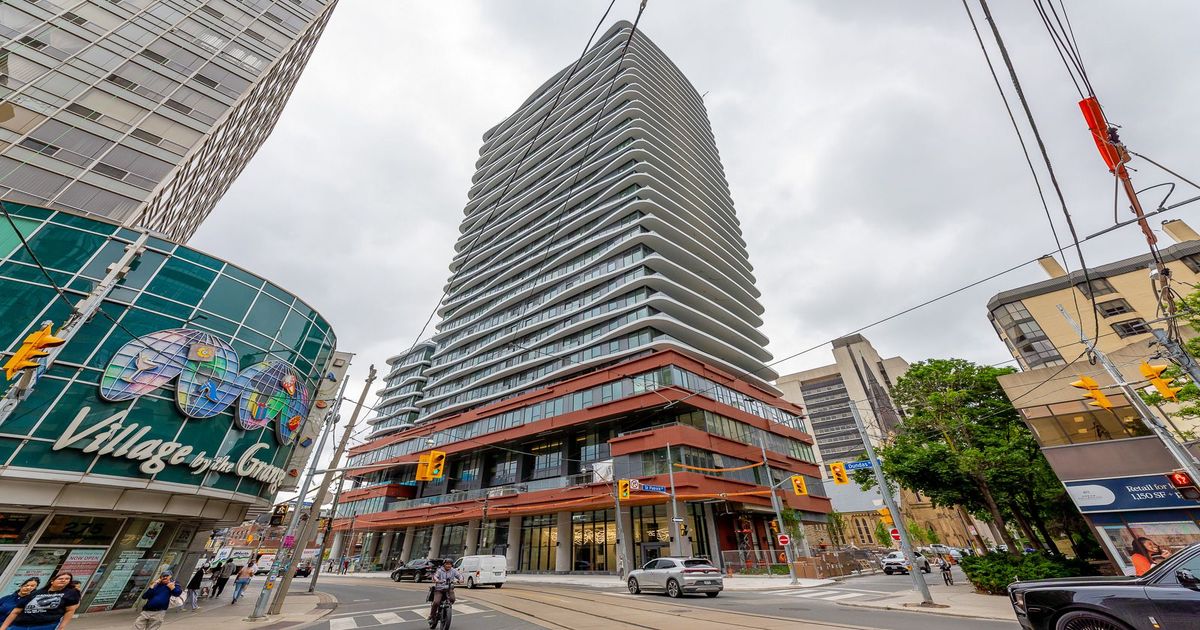 280 Dundas Street W Toronto