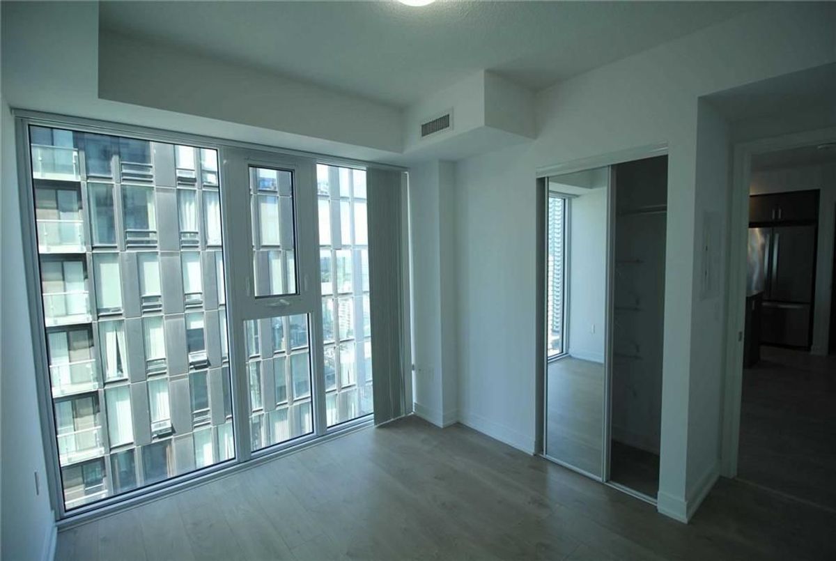 img-gallery