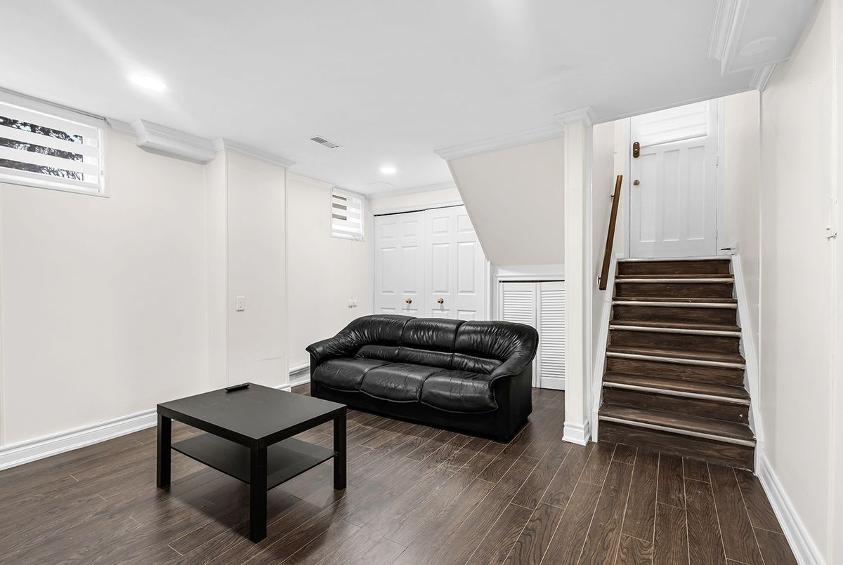 img-gallery