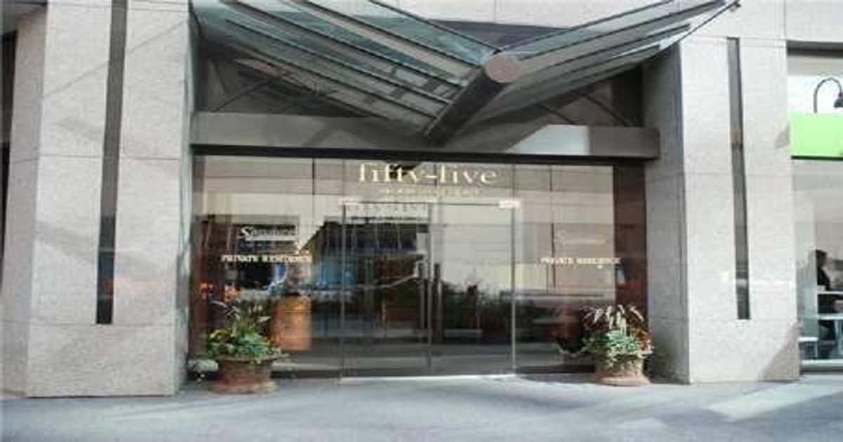55 Bloor Street E Toronto