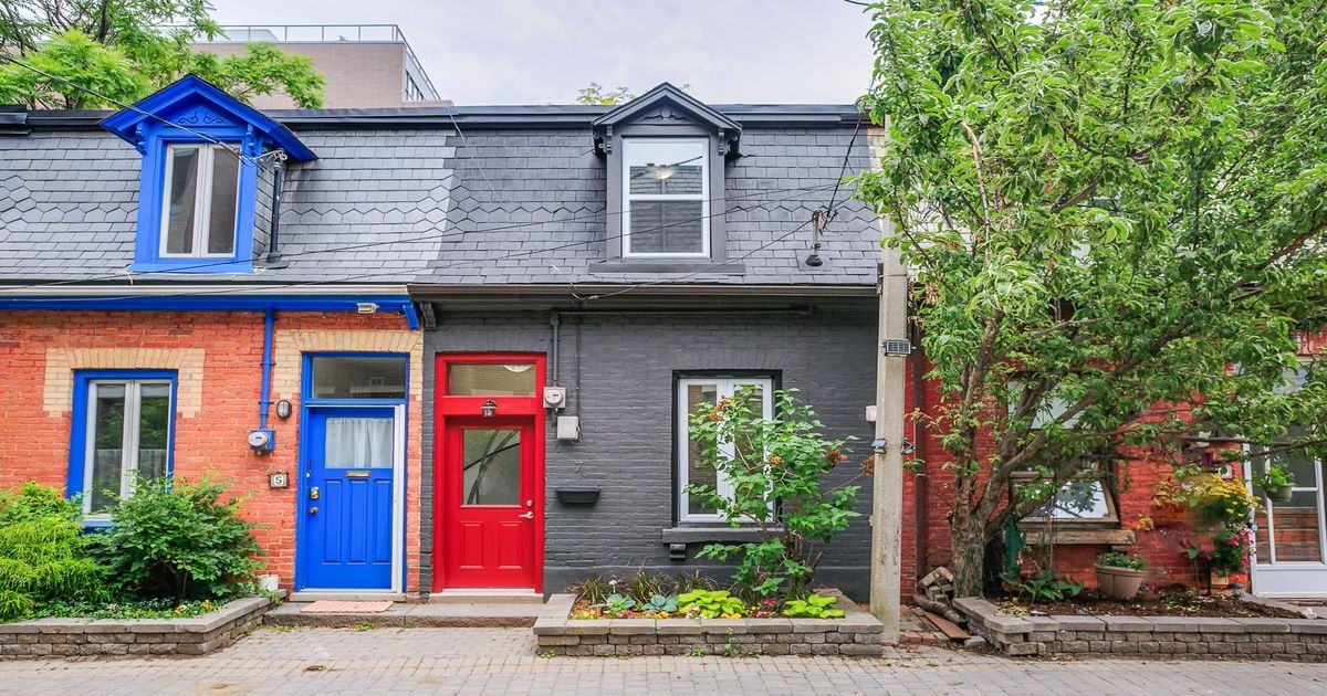 7 Percy Street Toronto