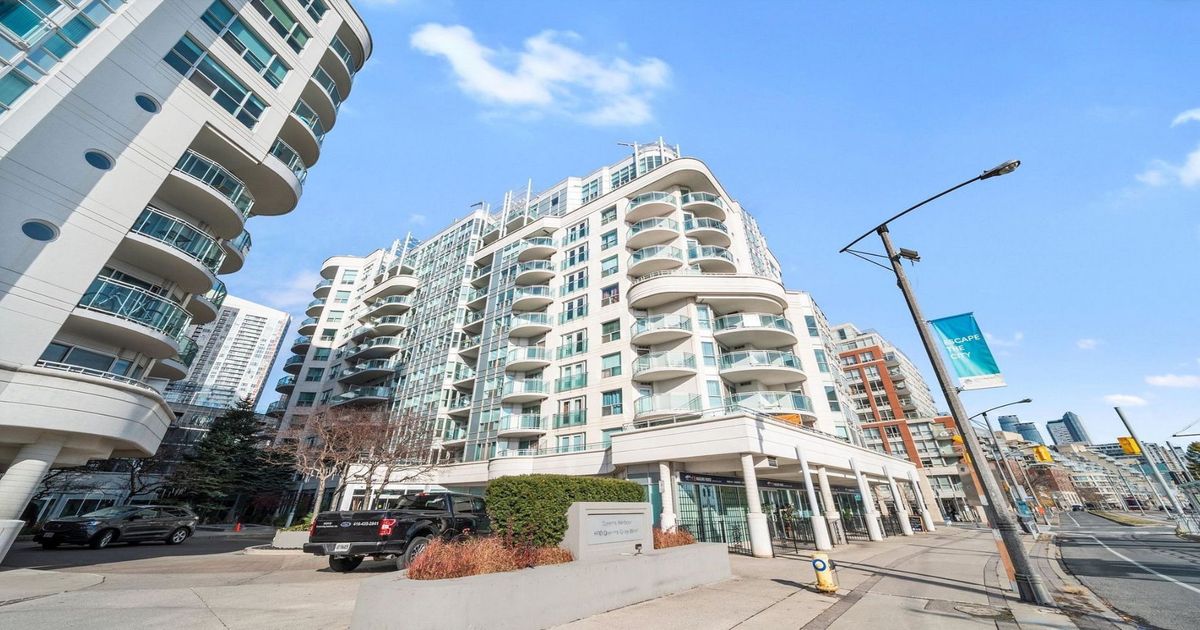 600 Queens Quay W Toronto