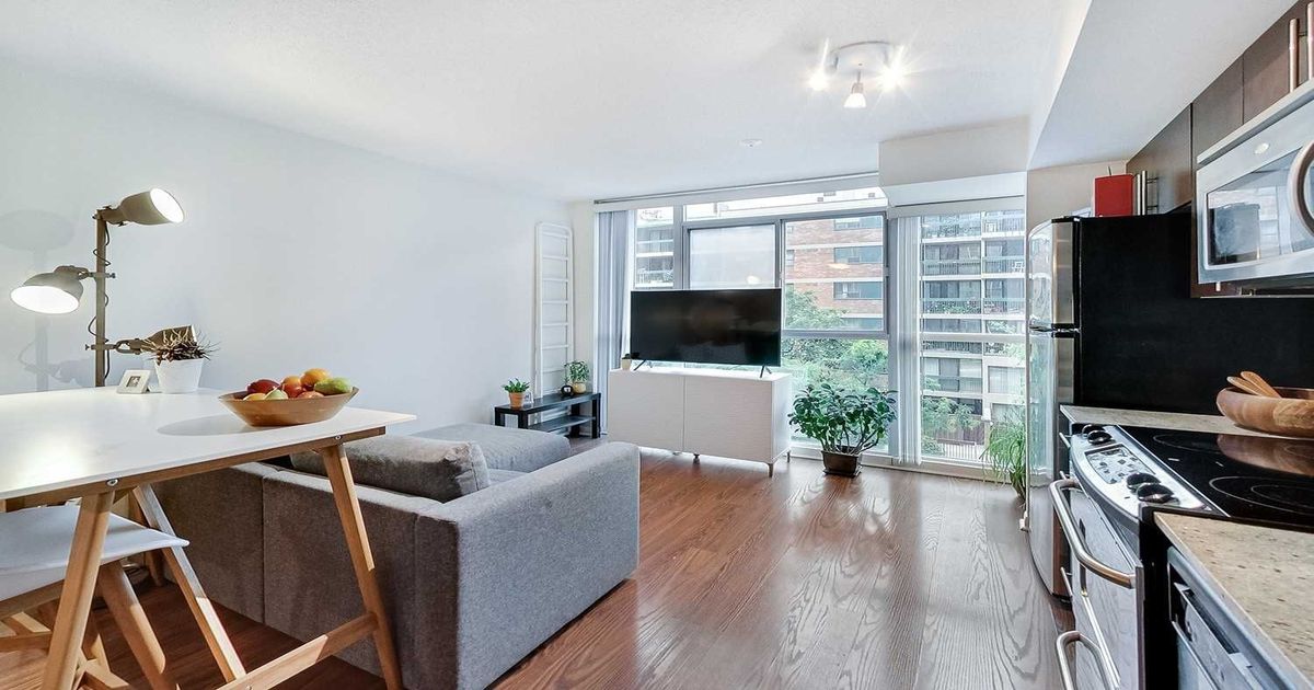 96 St Patrick Street Toronto