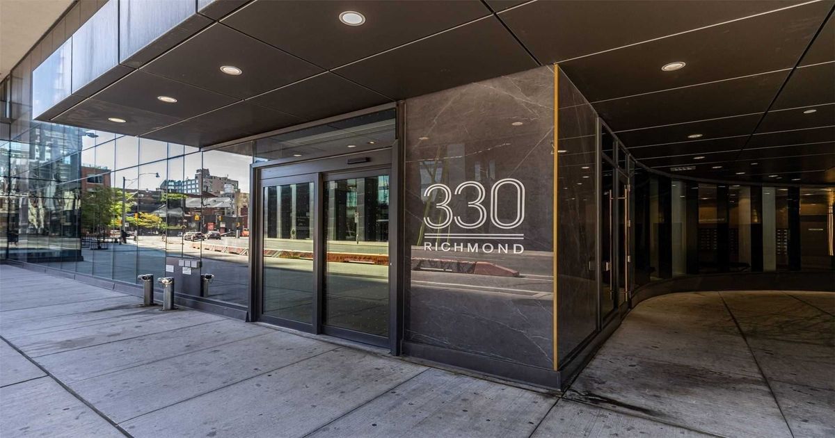 330 Richmond Street W Toronto
