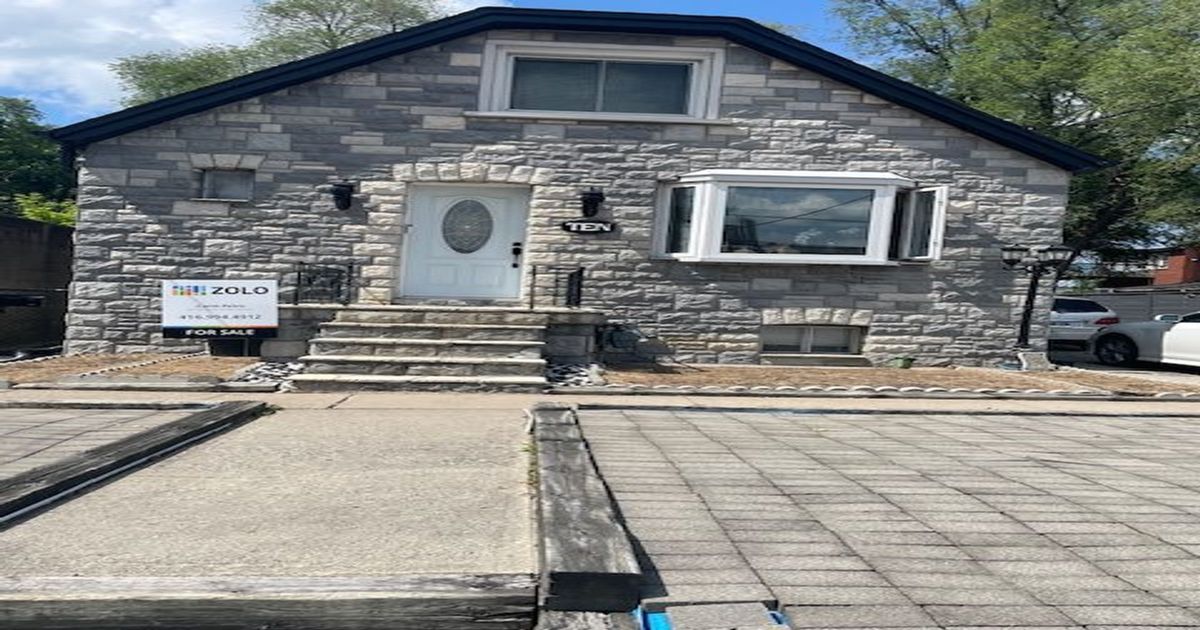 10 Ranee Avenue Toronto