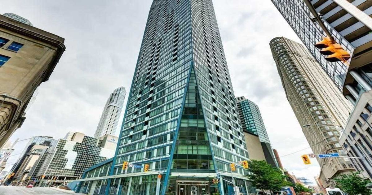 8 The Esplanade Avenue Toronto