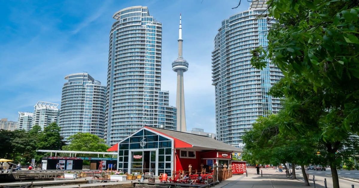77 Harbour Square Toronto