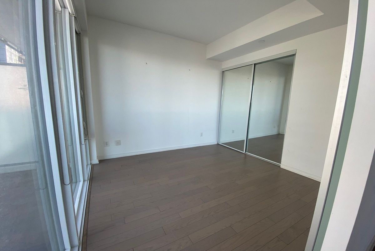 img-gallery