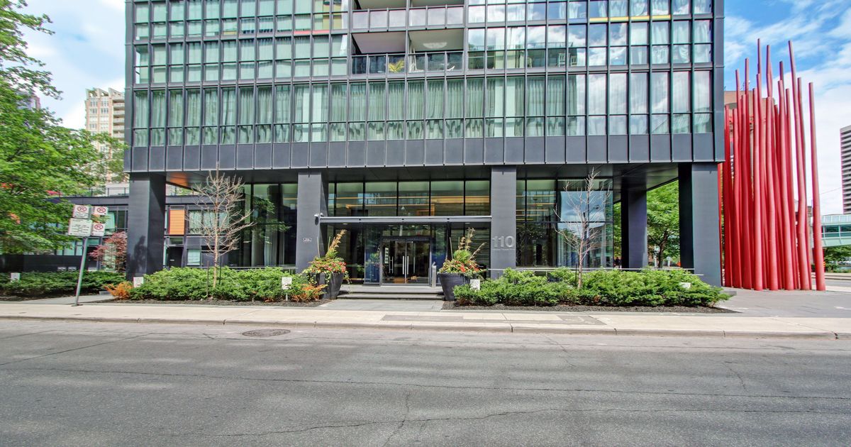 110 Charles Street E Toronto