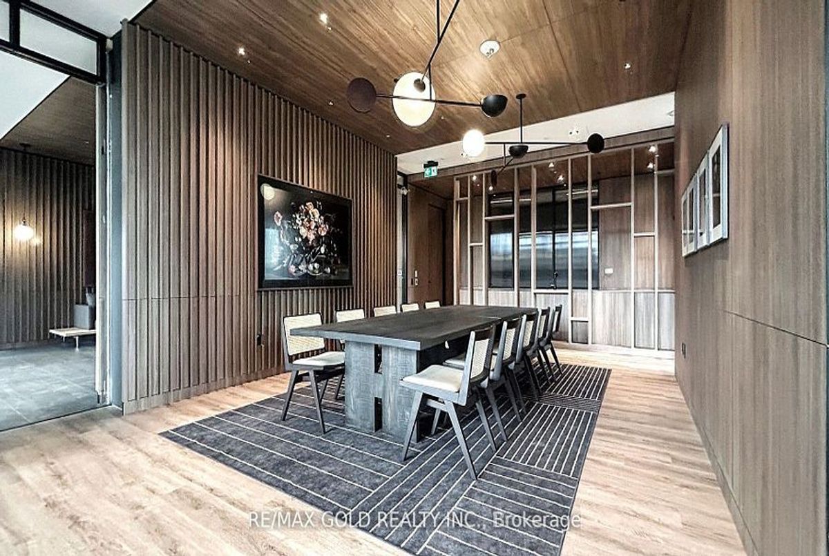 img-gallery