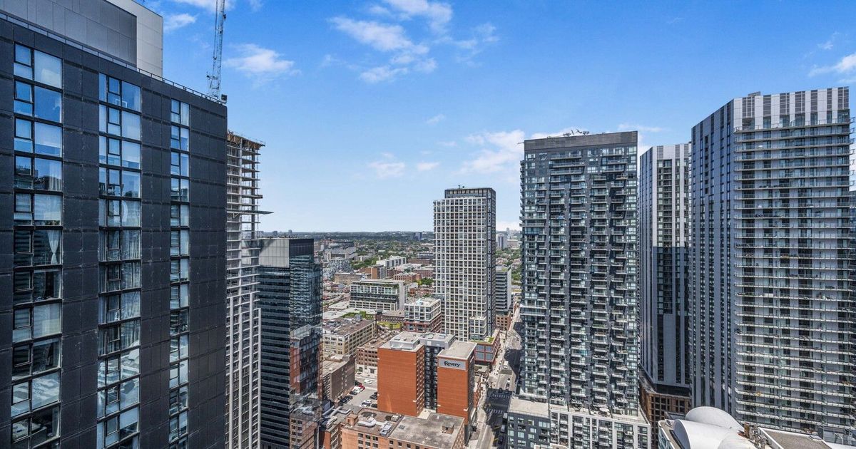 115 Blue Jays Way Toronto