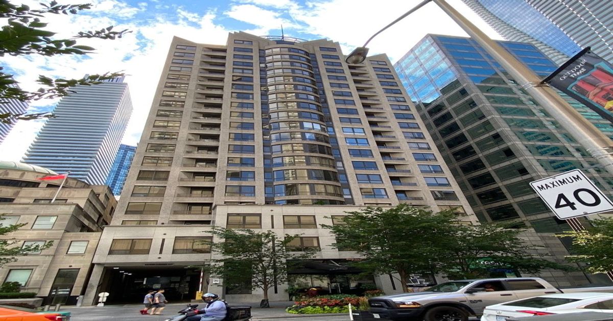 55 Bloor Street E Toronto