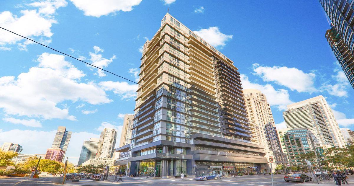 352 Front Street W Toronto