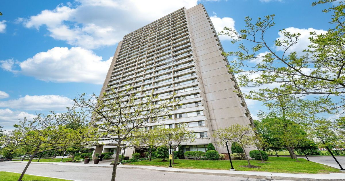 735 Don Mills Road Toronto